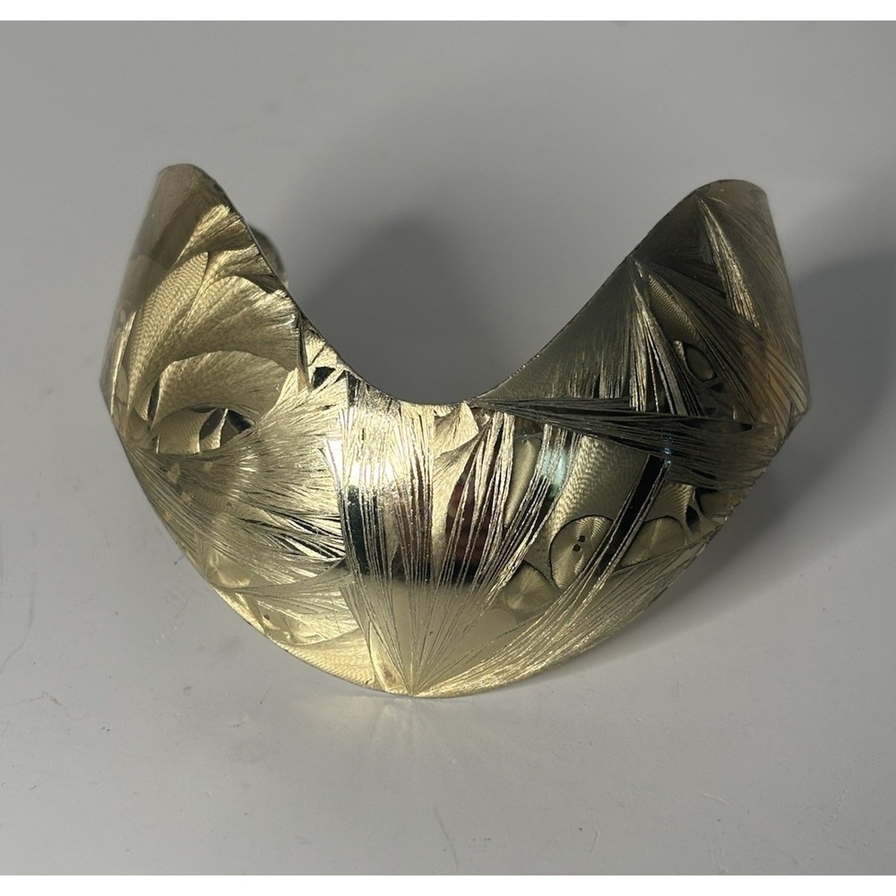 Vintage Gold Tone Etched Wide Cuff Bracelet Florentine Leaf Pattern Lightweight